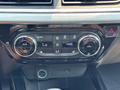 2025 Chevrolet Trax FWD 4dr LT