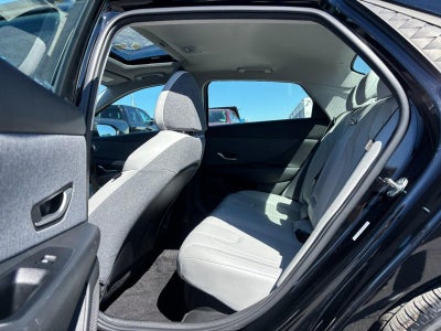 2024 Hyundai Elantra Hybrid Limited DCT