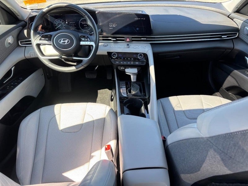 2024 Hyundai Elantra Hybrid Limited DCT