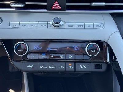 2024 Hyundai Elantra Hybrid Limited DCT