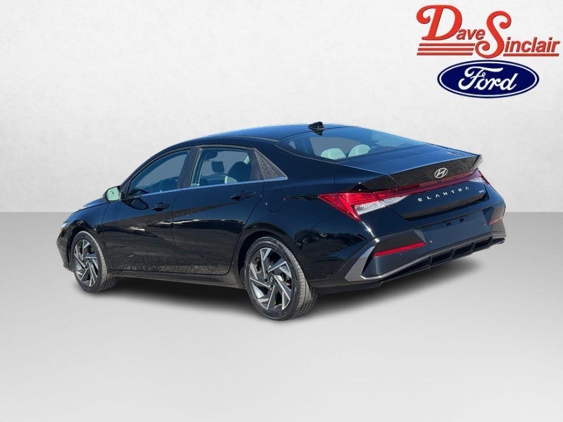 2024 Hyundai Elantra Hybrid Limited DCT