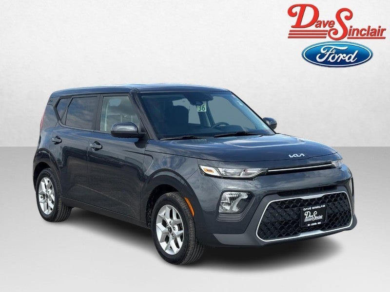 2022 Kia Soul LX IVT
