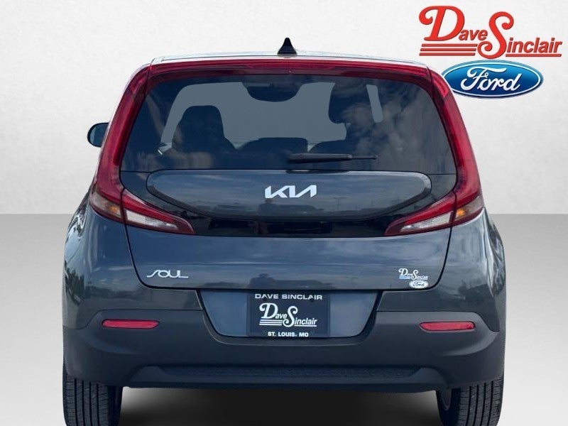 2022 Kia Soul LX IVT