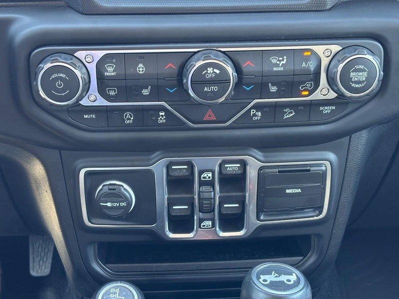 2018 Jeep Wrangler Unlimited Sahara 4x4