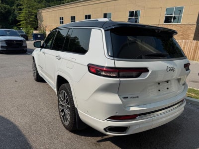 2022 Jeep Grand Cherokee L Summit