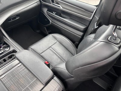 2023 Jeep Wagoneer L Series III 4x4