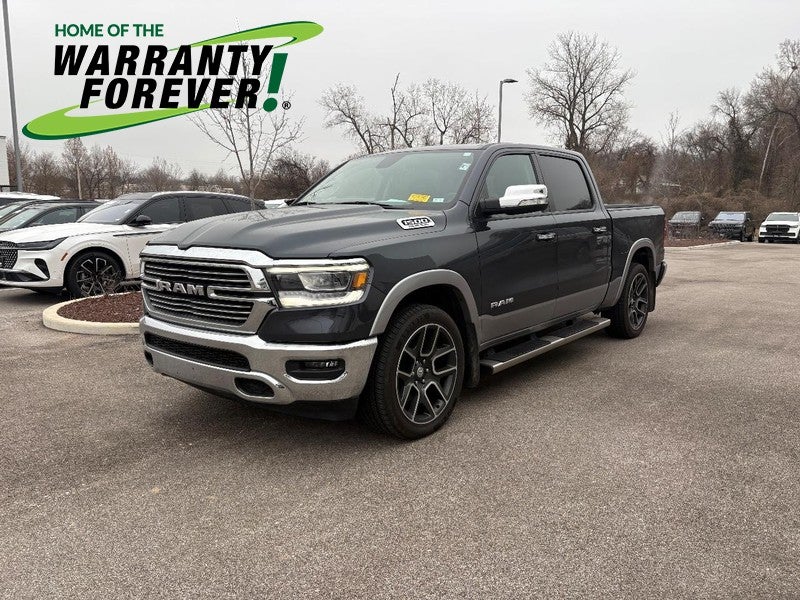 2019 RAM 1500 4WD Laramie Crew Cab