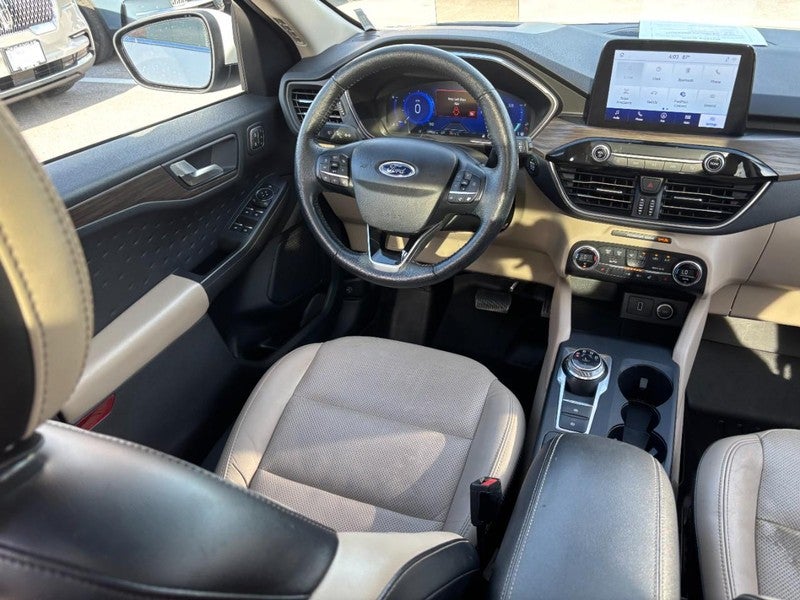 2020 Ford Escape Titanium Hybrid FWD