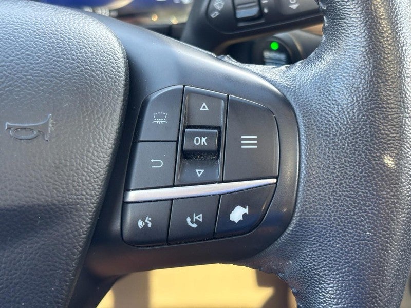 2020 Ford Escape Titanium Hybrid FWD