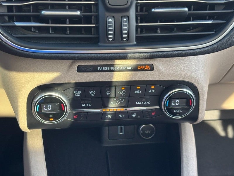 2020 Ford Escape Titanium Hybrid FWD