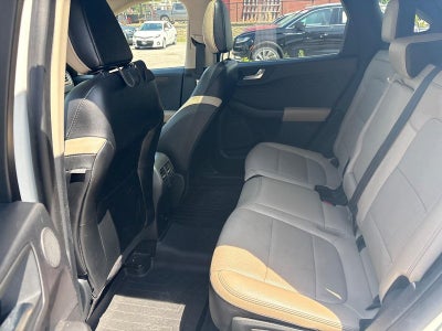 2020 Ford Escape Titanium Hybrid FWD