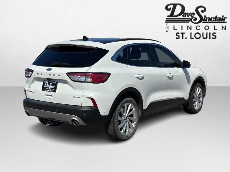 2022 Ford Escape Titanium AWD