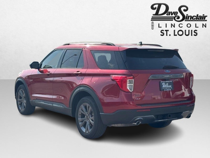 2023 Ford Explorer XLT 4WD