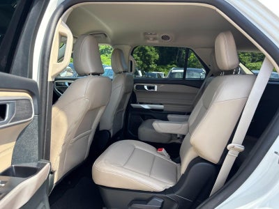 2023 Ford Explorer XLT 4WD