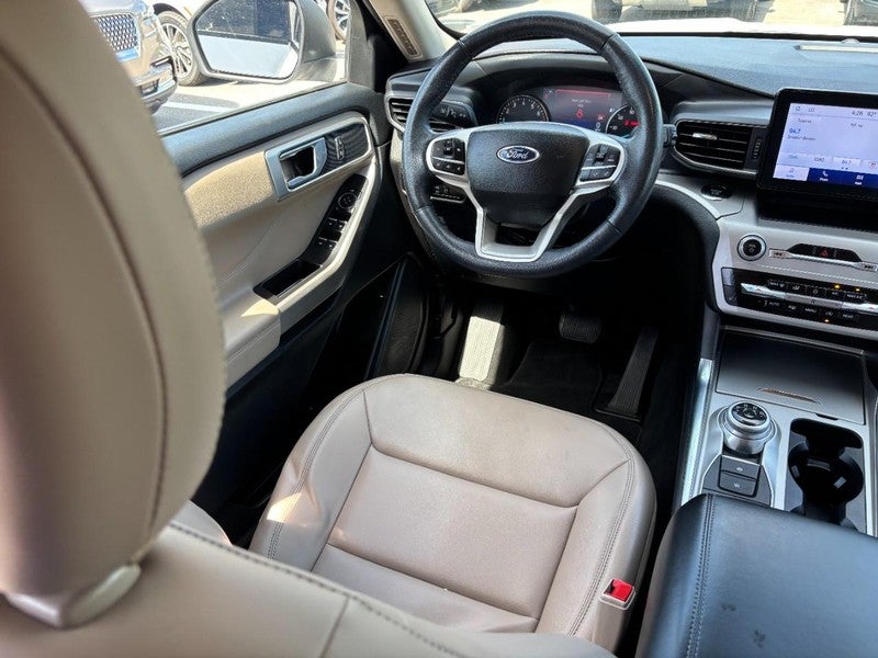 2023 Ford Explorer XLT 4WD