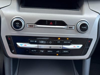 2023 Ford Explorer XLT 4WD