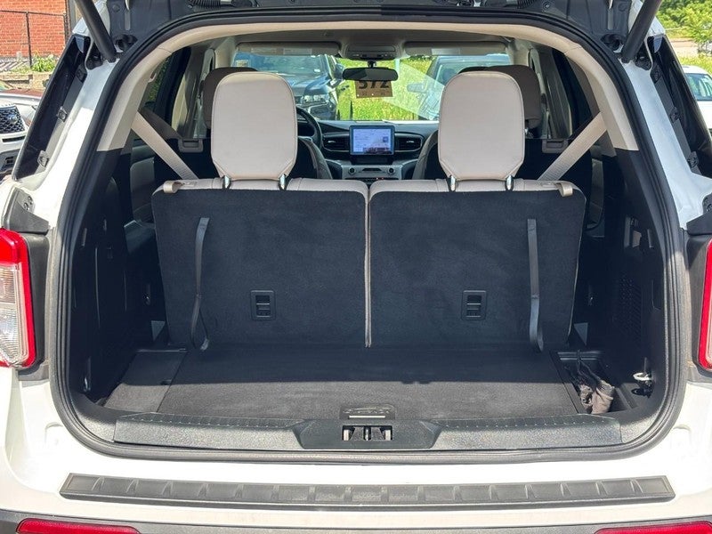 2023 Ford Explorer XLT 4WD