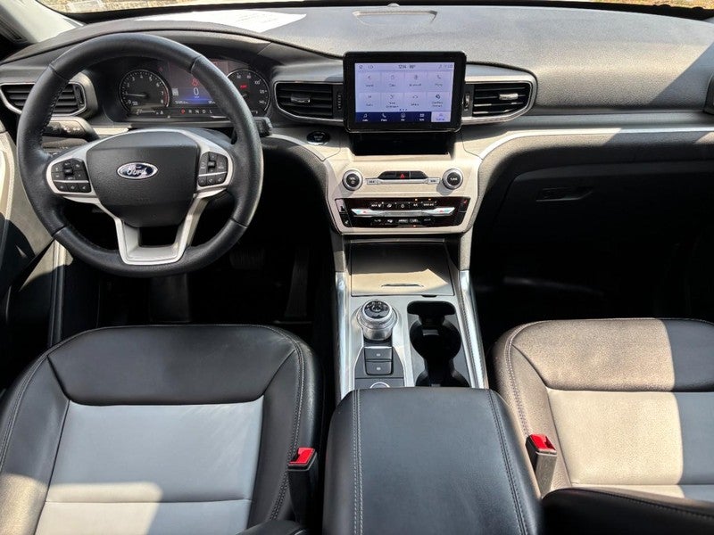 2022 Ford Explorer XLT 4WD