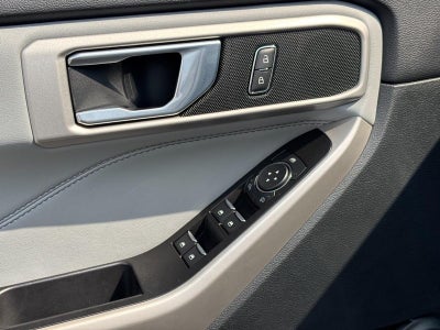 2022 Ford Explorer XLT 4WD