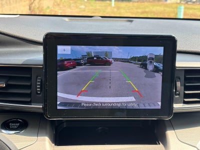 2022 Ford Explorer XLT 4WD