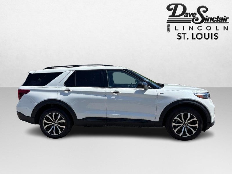 2024 Ford Explorer ST-Line 4WD