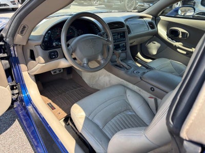 2004 Chevrolet Corvette 2dr Convertible