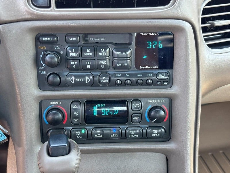 2004 Chevrolet Corvette 2dr Convertible