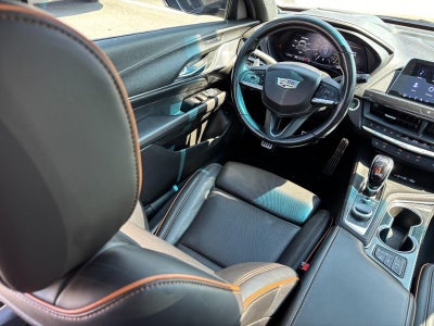 2022 Cadillac CT4-V 4dr Sdn