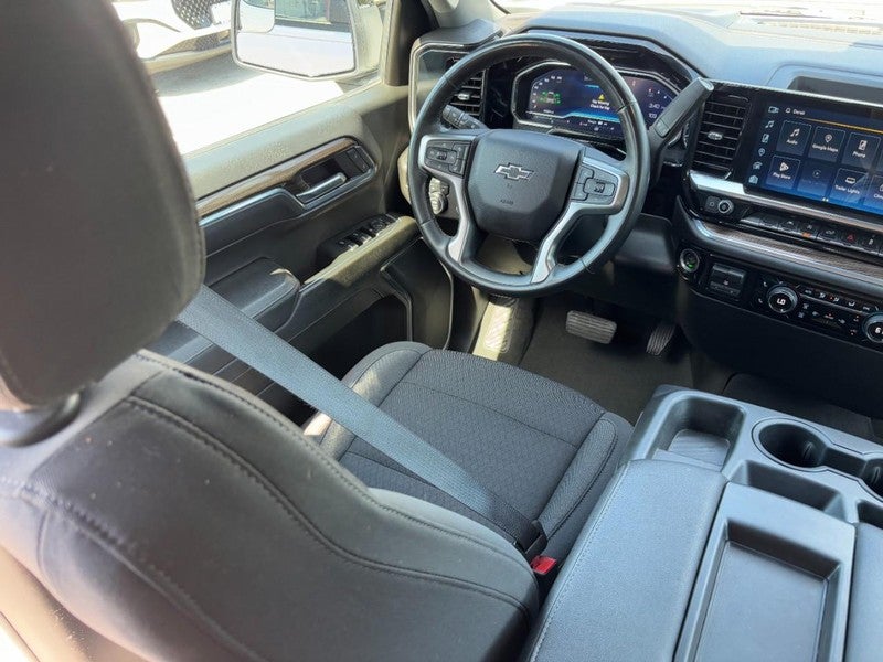 2024 Chevrolet Silverado 1500 4WD Crew Cab 147" RST