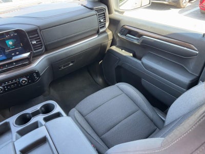 2024 Chevrolet Silverado 1500 4WD Crew Cab 147" RST