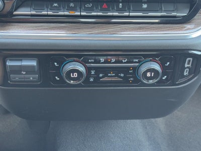 2024 Chevrolet Silverado 1500 4WD Crew Cab 147" RST