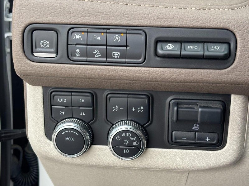 2024 GMC Yukon 4WD 4dr Denali