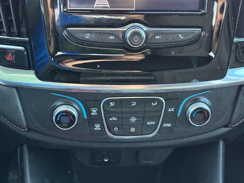 2020 Chevrolet Traverse FWD 4dr LS w/1LS