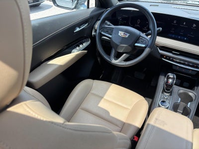 2024 Cadillac XT4 FWD 4dr Luxury