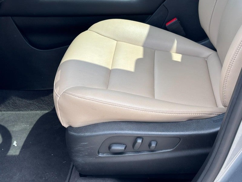 2024 Cadillac XT4 FWD 4dr Luxury