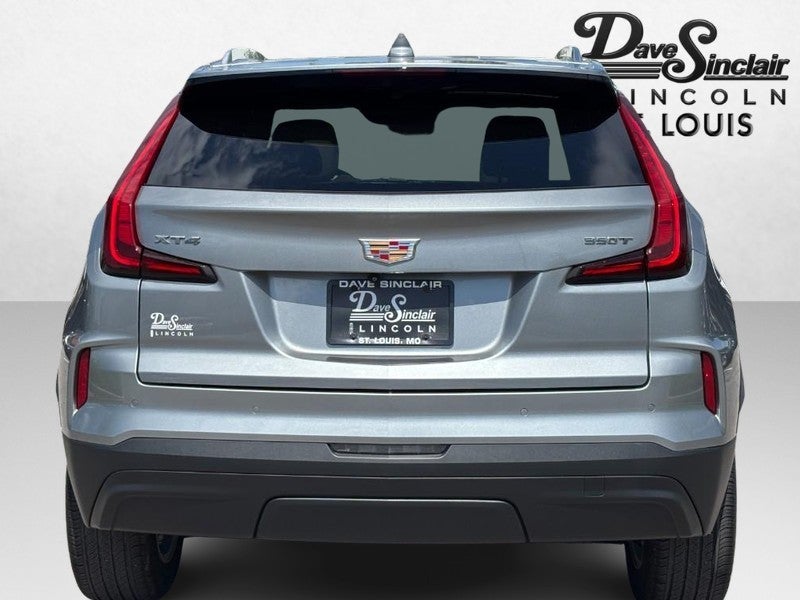 2024 Cadillac XT4 FWD 4dr Luxury