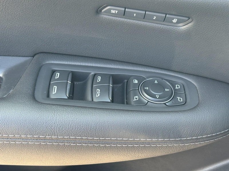 2025 Cadillac XT5 FWD 4dr Premium Luxury
