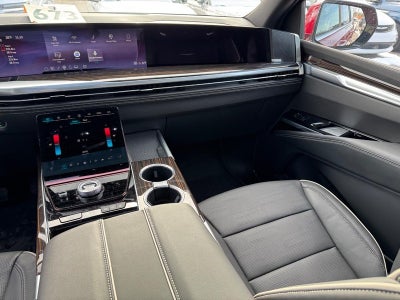 2025 Cadillac Escalade 4WD 4dr Premium Luxury