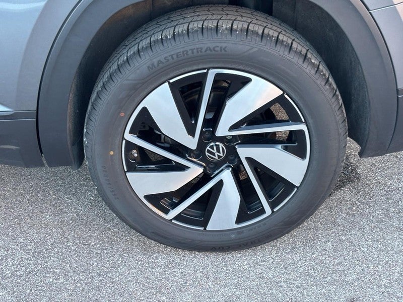 2025 Volkswagen Atlas 2.0T SE w/Technology 4MOTION