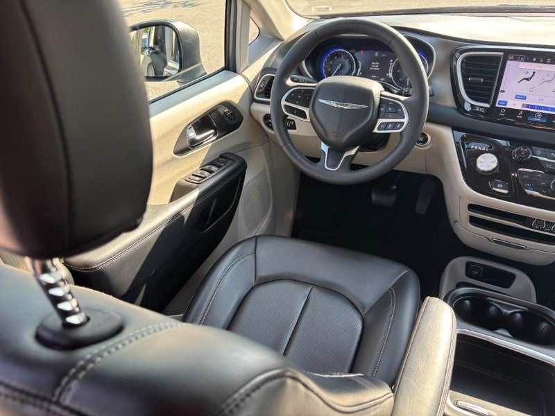 2023 Chrysler Pacifica Touring L FWD