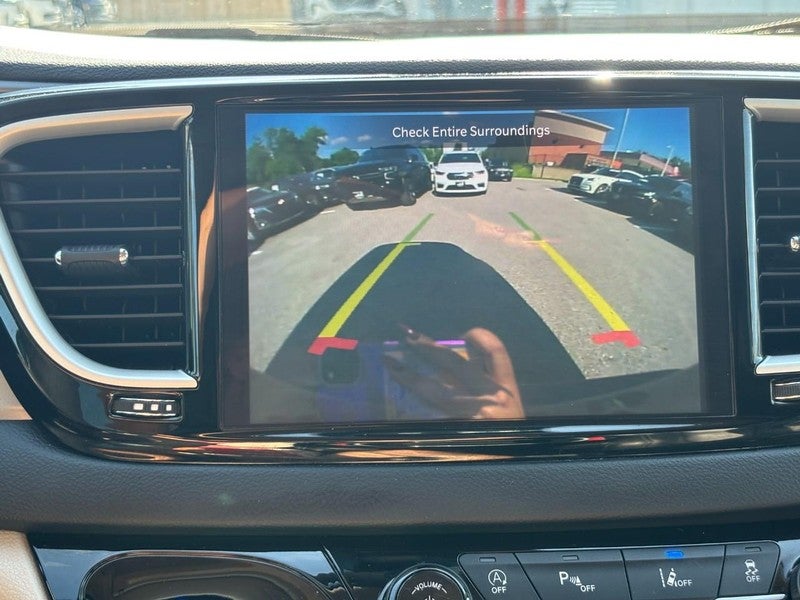 2023 Chrysler Pacifica Touring L FWD