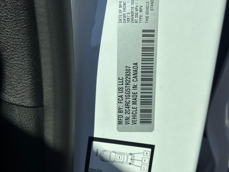 2026 Chrysler Pacifica Limited FWD