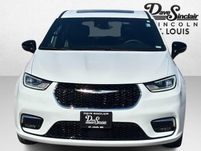 2026 Chrysler Pacifica Limited FWD