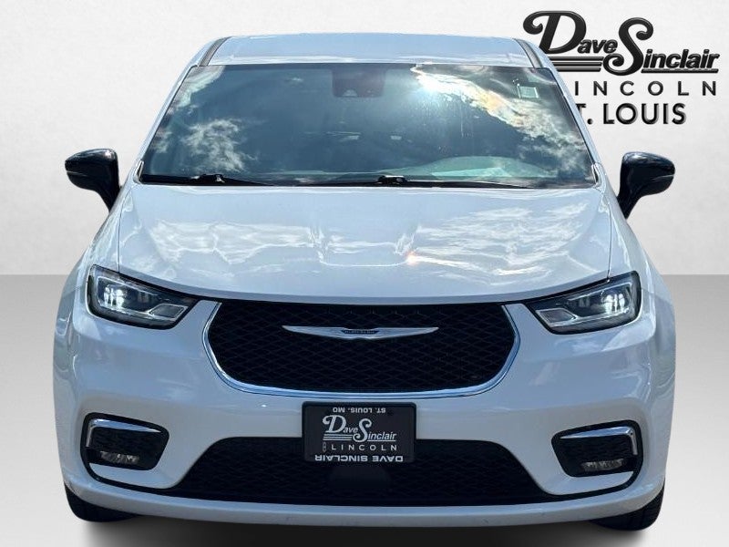 2024 Chrysler Pacifica Hybrid Select FWD