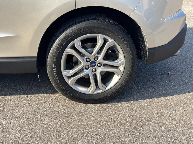 2017 Ford Edge Titanium FWD