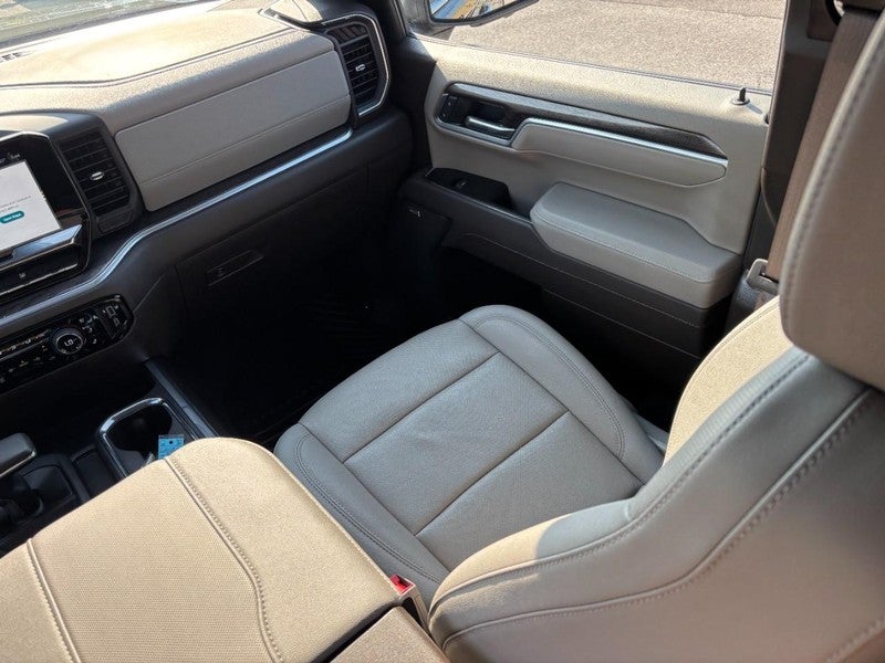 2025 Chevrolet Silverado 1500 4WD Crew Cab 147" LTZ