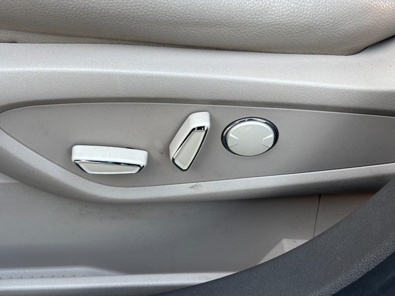 2023 Lincoln Nautilus Standard FWD