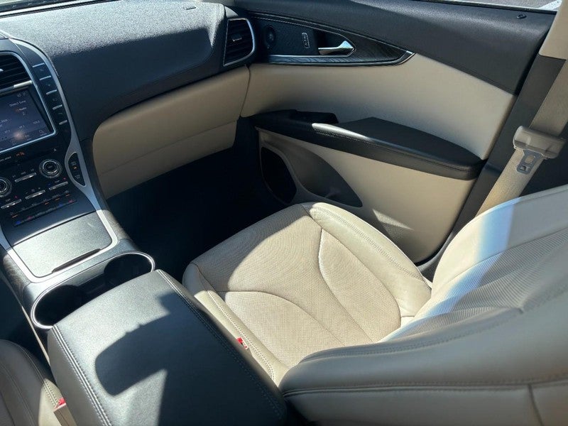 2020 Lincoln Nautilus Reserve FWD