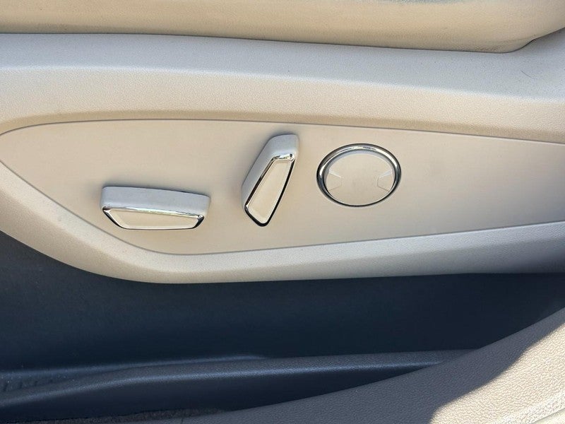 2020 Lincoln Nautilus Reserve FWD