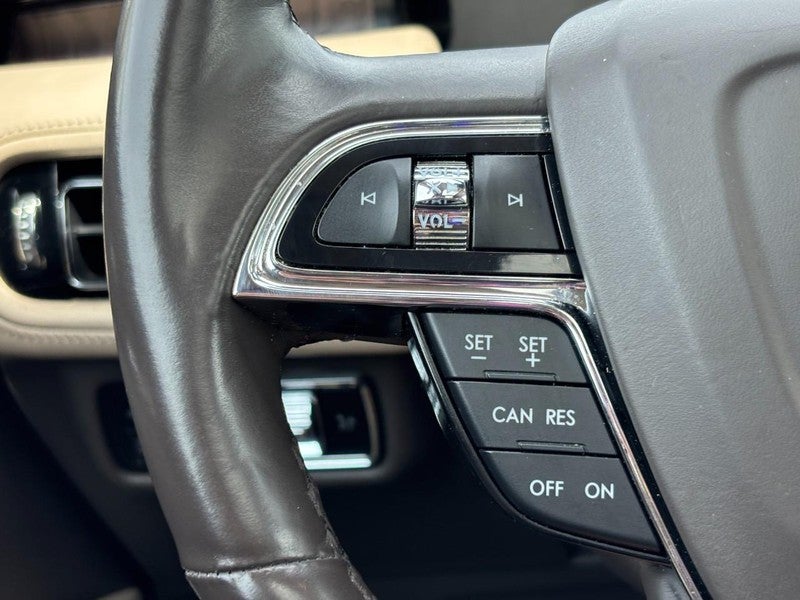 2023 Lincoln Nautilus Reserve FWD